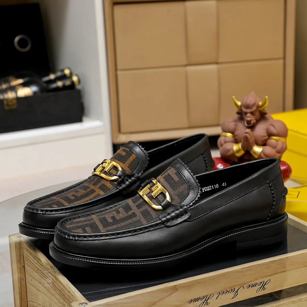 Men's shoes💰440 🕷🕷【FENDI】The latest men's formal leather shoes🇨🇳Classic series not to be missed💯The first layer is made of imported first-layer cowhide☘Original quality, the leather is smooth and delicate🎋The version is awesome, the perfect streamlined outline🍇🐮Leather lining, 2 colors, size 38-45...